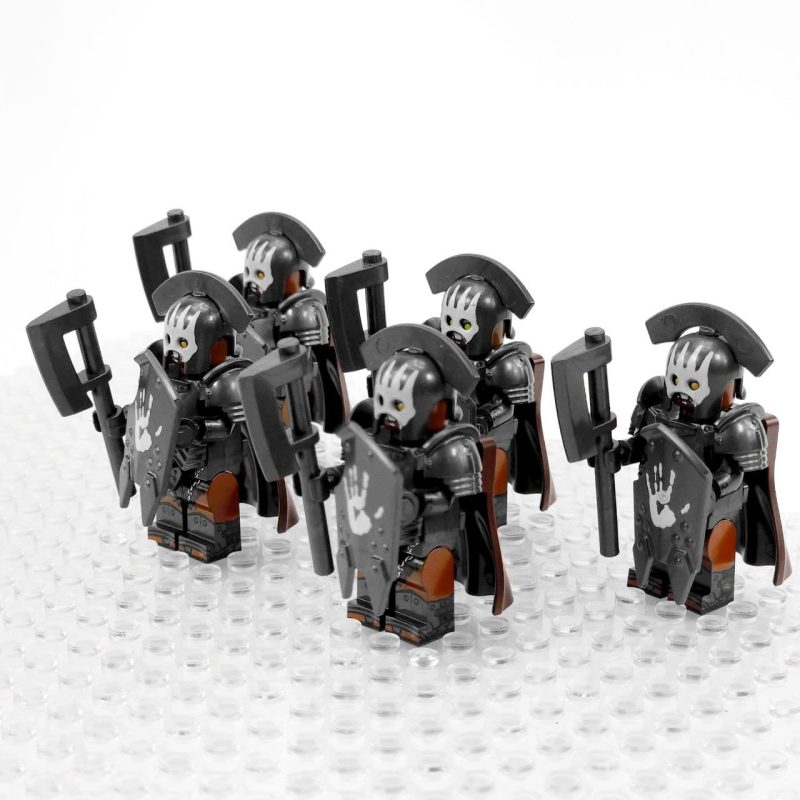 Lord of the Rings Uruk-Hai Commander Infantry Minifigure Set of 5pcs ...